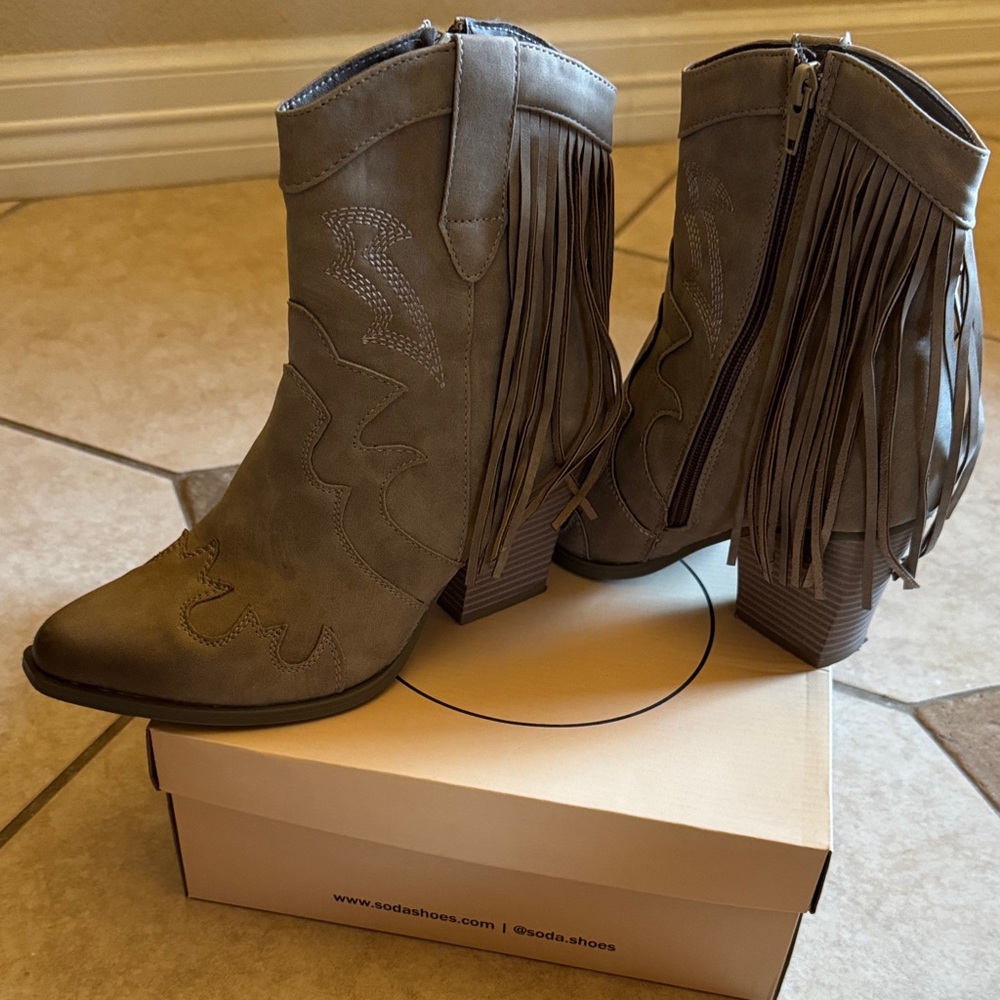 Pierre Dumas Tan Fringe Ankle Booties